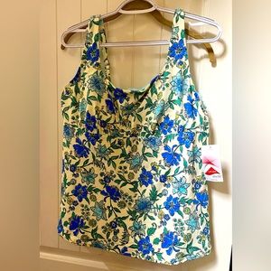 NWT Lands End floral tankini top
